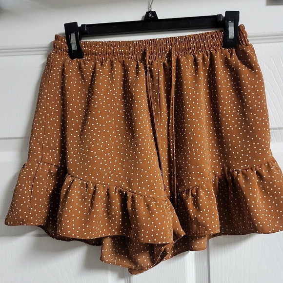 Hudson Gray Pants - Hudson Gray - NWOT- Womens Polka Dot Ruffle Hem Skort - Size  S
